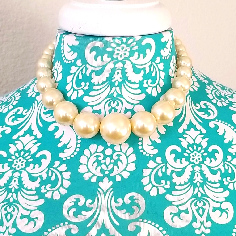 Free with purchase!  XL Faux Pearl Necklace